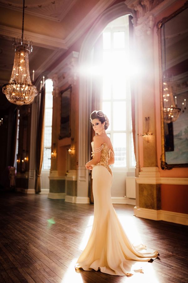 Chantal-Mallett-Bridal-Couture---Corseted-Wedding-Dresses-London-UK-(26)